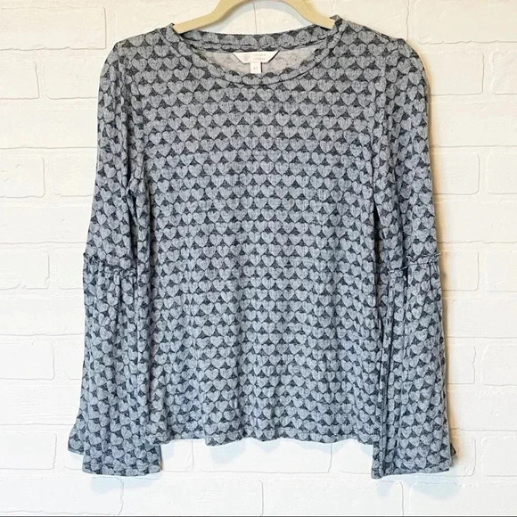 LC Lauren Conrad Tops - Lauren Conrad Blue Heart Bell Sleeve Top Sz XS